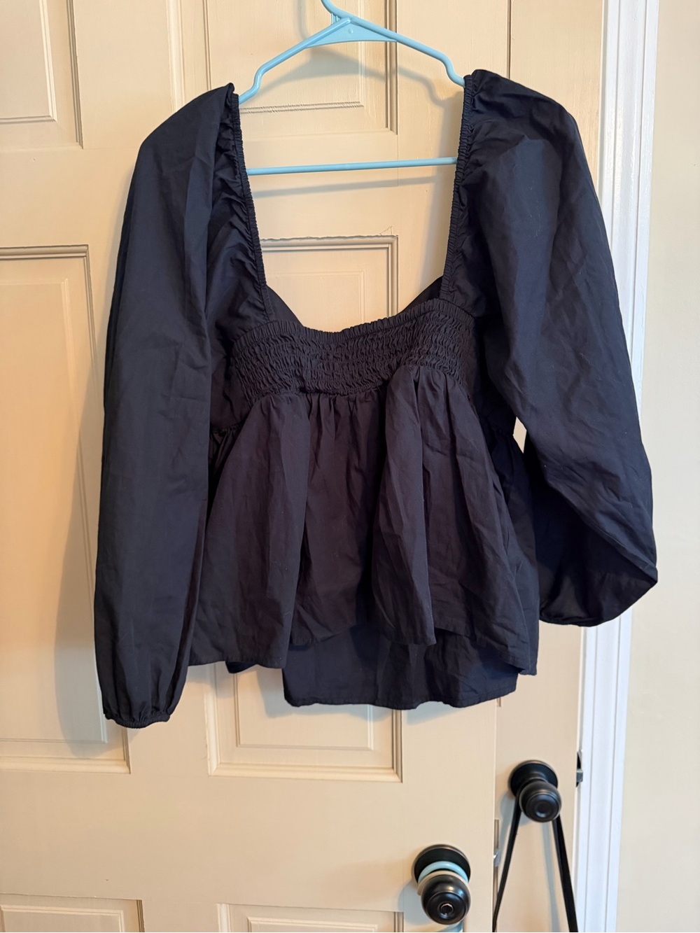 Banana Republic Black Peplum Puff-Sleeve Blouse with Sweatheart neckline - Picture 9 of 10
